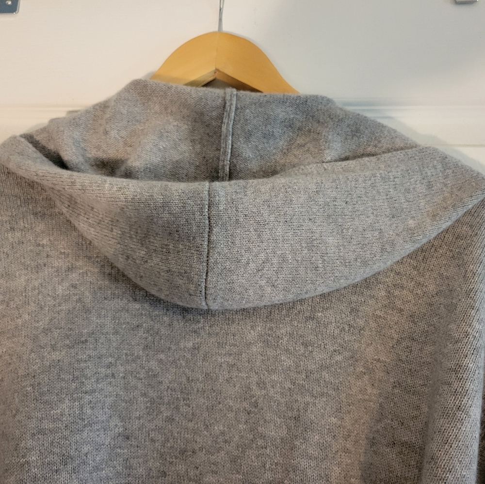 Ugg Cashmere Heather Gray Hooded Open Front Cardigan Size Medium - Picture 12 of 12
